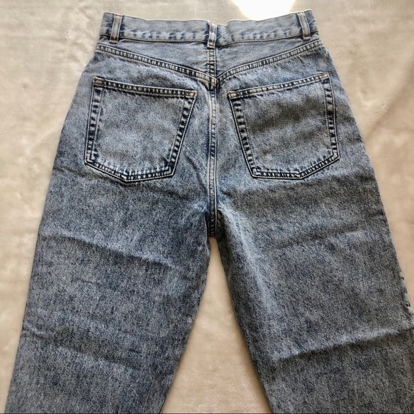 ASOS High-Rise Mom Jean Size 26 - Picture 5 of 10